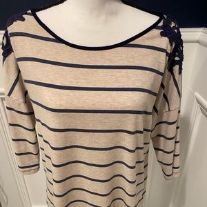 Gibson Latimer Navy and Creme strip size medium